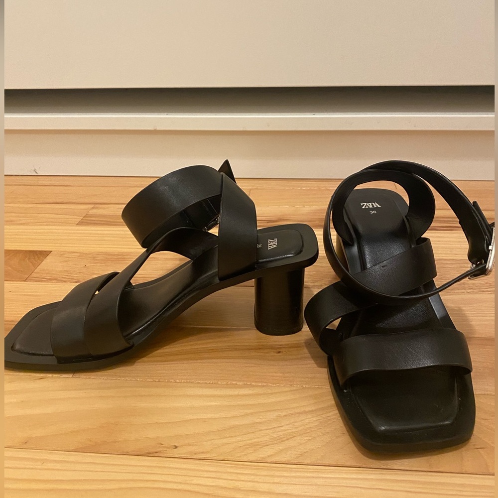 Zara black strapped heels